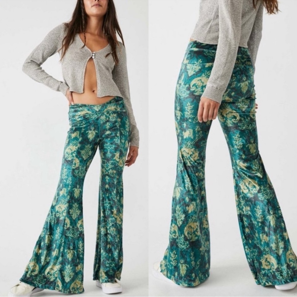 Free People Paisley Print Velvet Low Rise Flare Pants Emerald Combo XS Festival